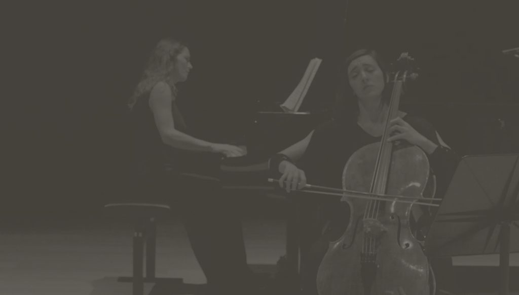 Julia Maria Sliwa spielt Grieg mit Cristina Basili